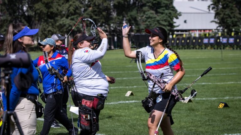Copa del Mundo del Tiro con Arco: Colombia recibe medalla de plata en equipos femeninos