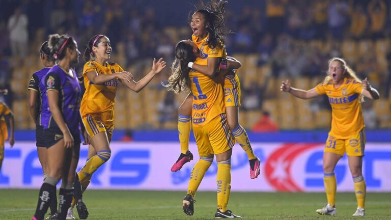 Deiry Ramírez vive un debut de ensueño con Tigres Femenil… ¡Con golazo de chilena!