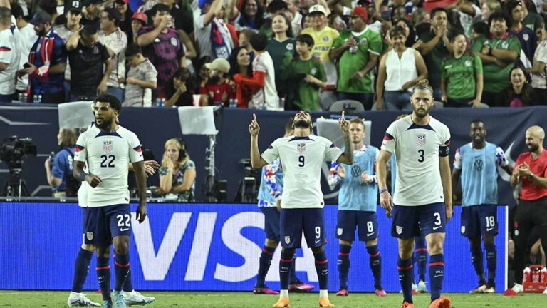 ¡Otra vez! El grito homofóbico se hace presente en el Estados Unidos vs México