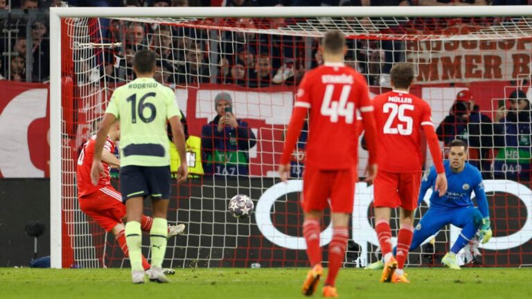 Kimmich pone el gol del honor del Bayern