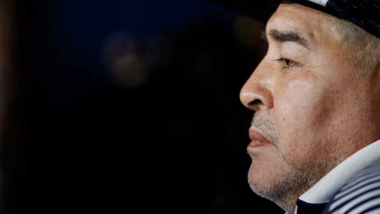 Acusados de la muerte de Diego Armando Maradona enfrentarán un juicio por homicidio