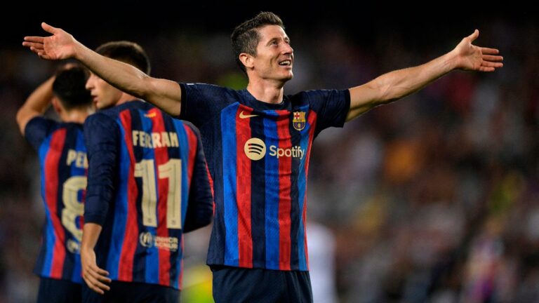 Lewandowski sorprende con un mensaje para Messi y el mundo Barcelona explota