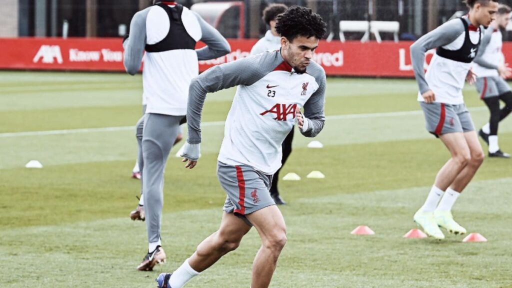 Luis Díaz en acción con el primer equipo. Foto: Liverpool