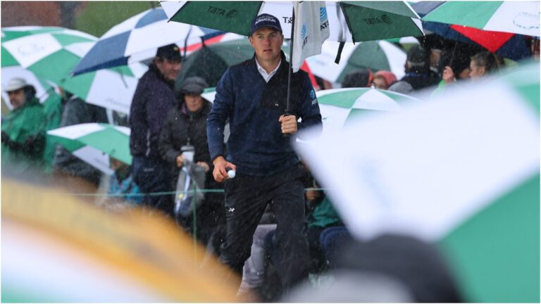 La lluvia vuelve a aparecer en Augusta y obliga a detener de nueva cuenta el Masters