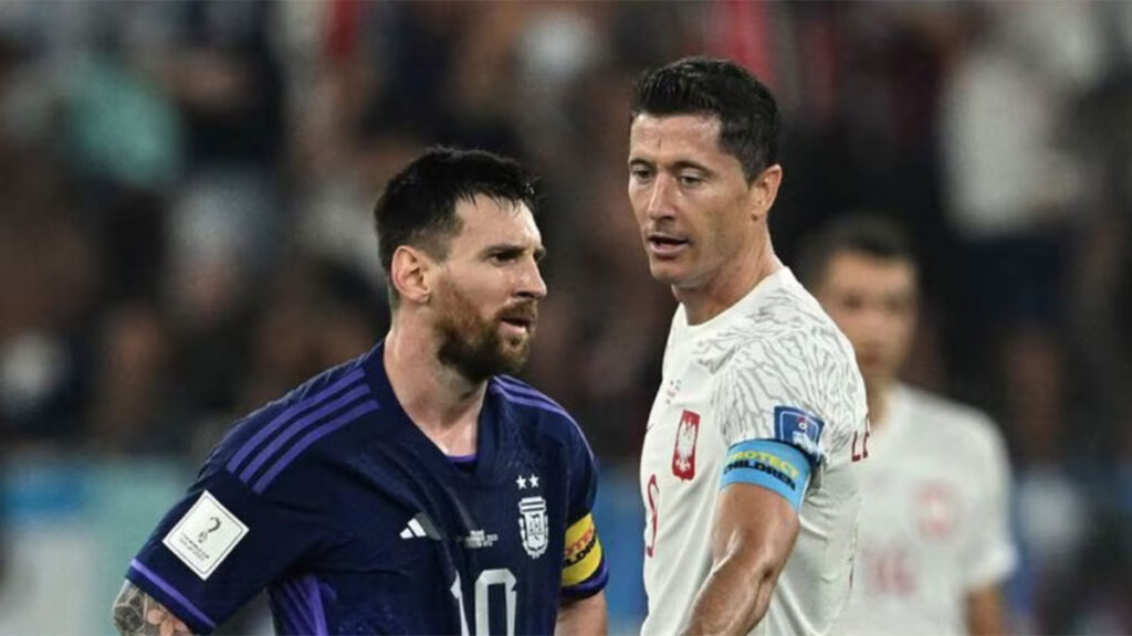 Messi y Lewandowski se enfrentaron en la Copa del Mundo de Qatar. Reuters