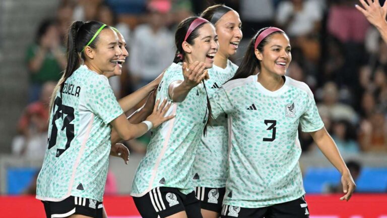 La selección mexicana femenil golea al Houston Dash en su segundo partido del MexTour W