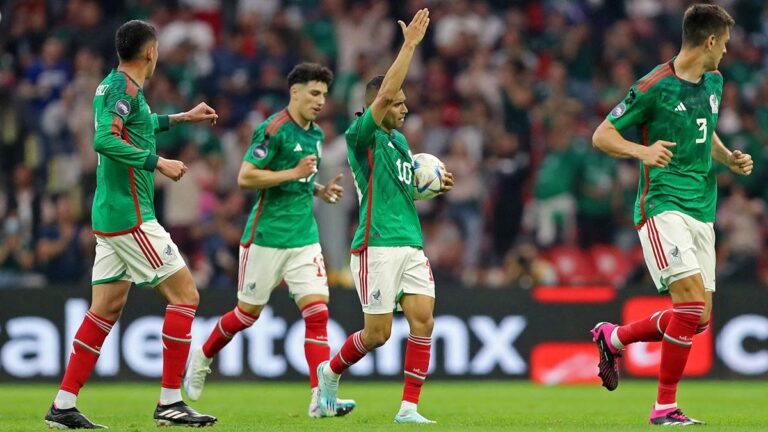 La convocatoria de México para el amistoso ante Estados Unidos: Cocca llama a Luis Malagón, Ozziel Herrera y Aldo Rocha