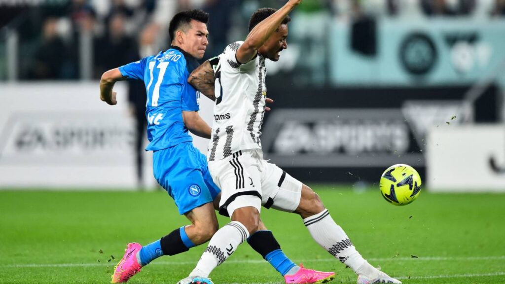 Una volea de Raspadori le dio la victoria al Napoli de Hirving 'Chucky' Lozano en su visita al estadio de la Juventus