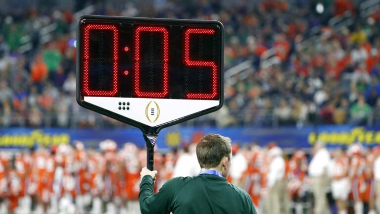 El fútbol americano de la NCAA cambia de reglas y ya no detendrá el reloj tras un primero y diez