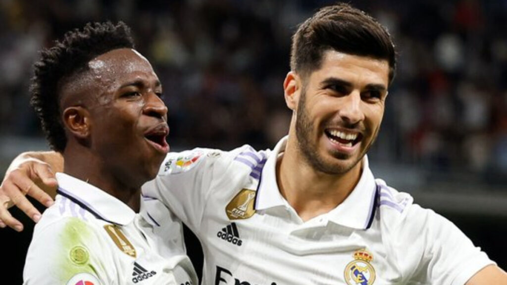 Vinicius y Asensio celebran un gol. - @realmadrid.