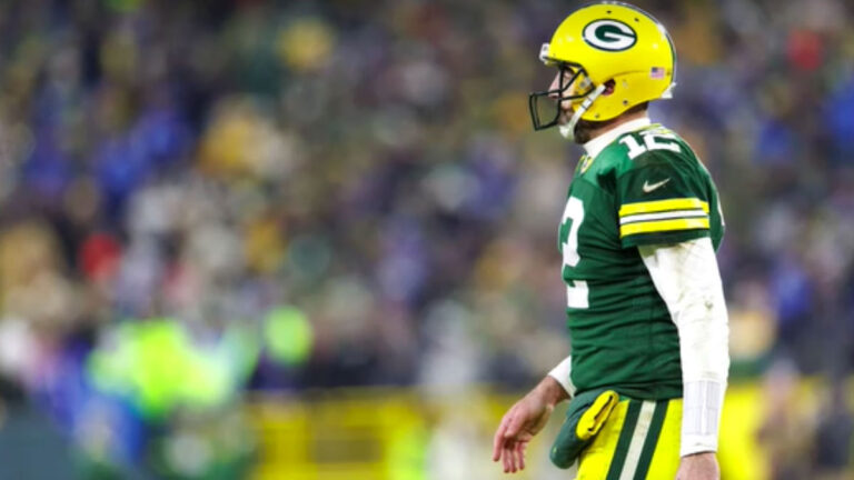 Aaron Rodgers se despide de los Packers con emotivo mensaje