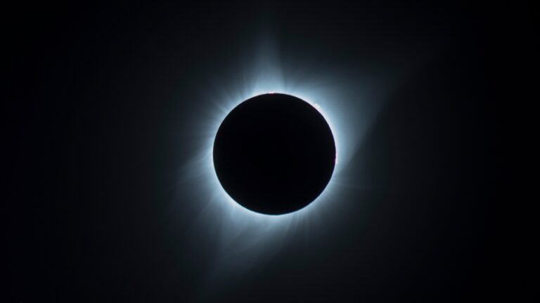 ¿Están listos para el eclipse total de Sol en México? Te decimos cuándo es y dónde ver en vivo