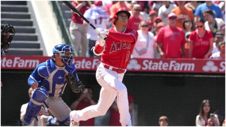 Shohei Ohtani cierra su increíble temporada al recibir el Bate de Plata 2023 de la MLB