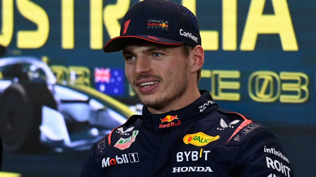 Verstappen tras conseguir la pole position en Australia | Reuters