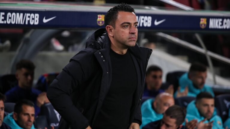 Xavi busca el regreso de un ex compañero para que acompañe a Messi en el Barcelona
