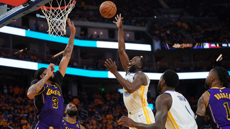 Los Warriors se cobran la afrenta ante Lakers y empatan la serie