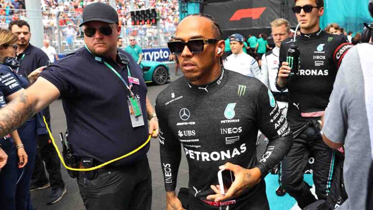 Helmut Marko: “A Hamilton le irrita no ser campeón del mundo y que Max Verstappen sea el mejor pagado”