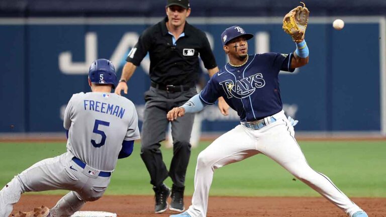Freddie Freeman luce en la victoria de Dodgers ante los Rays de Randy Arozarena