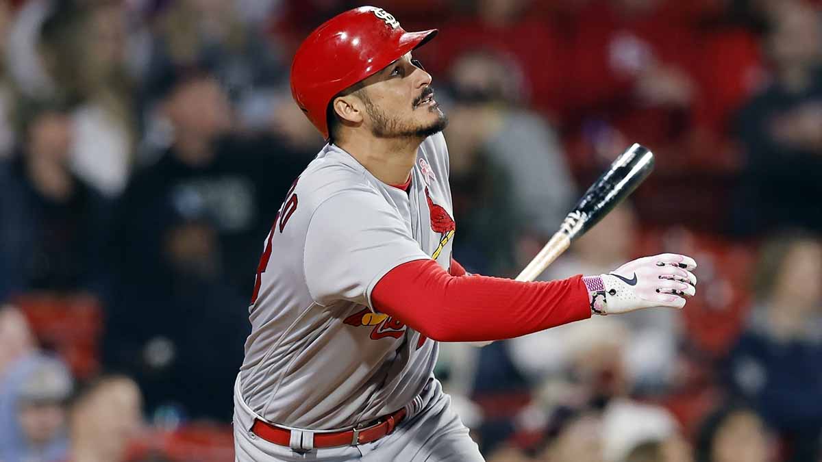 Cardinals Apalean A Los Red Sox Y Los Barren En La Serie - ClaroSports