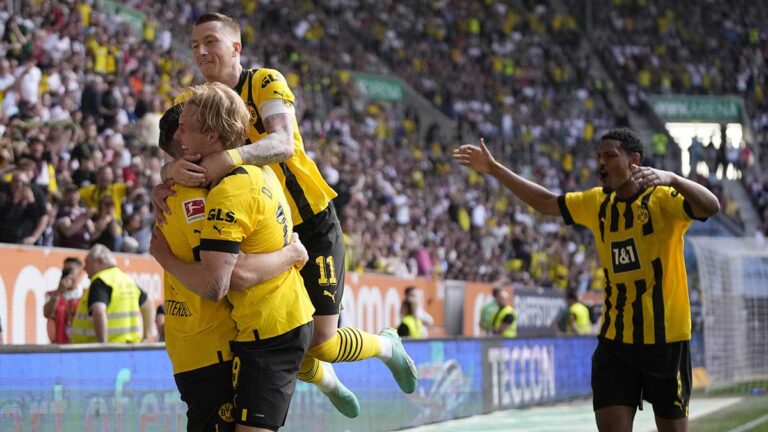 ¡Nuevo líder en la Bundesliga! Borussia Dortmund vence a Augsburgo