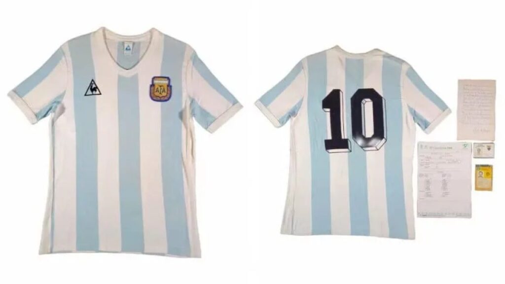 La camiseta que usó Diego Maradona por primera vez en un Mundial