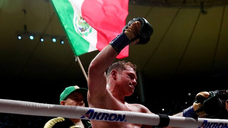 ¿Cuánto dinero ganó el Canelo Álvarez tras vencer a John Ryder en México?