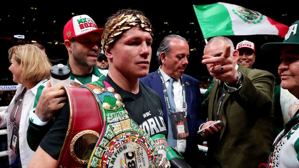 Canelo podría volver a pelear en México. Reuters