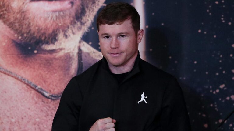 Canelo Álvarez y David Benavidez estarían en negociaciones para una pelea