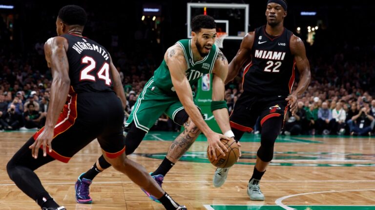 Celtics sueñan con remontada tras vencer al Heat y reducen la ventaja a 3-2 en la serie
