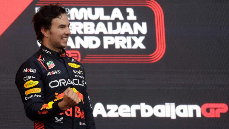 Checo Pérez lidera el Power Ranking de la F1 tras su victoria en Azerbaiyán; el castigado es Verstappen