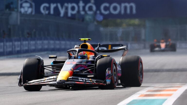 Checo Pérez logra la pole position en el Gran Premio de Miami 2023