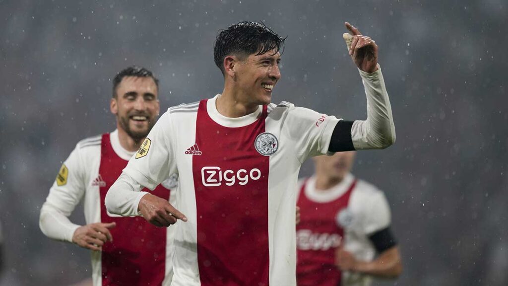 Edson llegó al Ajax en 2019 procedente del Club América. AP