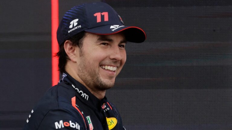 Checo Pérez mantiene ilusiones de remontar a Max Verstappen y ser campeón en la Fórmula 1