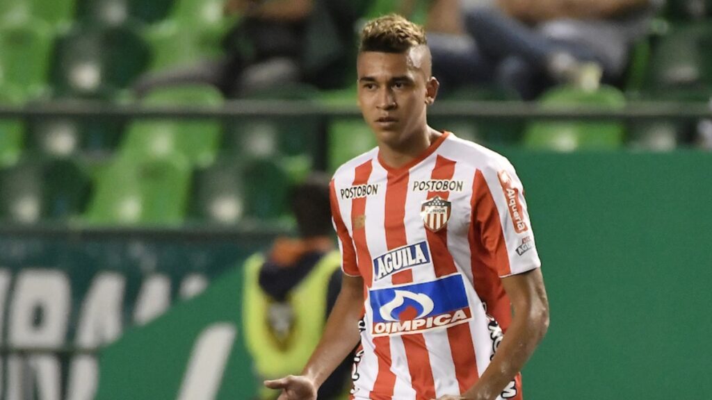 Junior busca una negociación con Corinthians por Víctor Cantillo. Vizzor Image