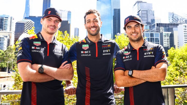 Checo Pérez tiene más respaldo: “Ricciardo no haría lo que el mexicano hace con Red Bull”
