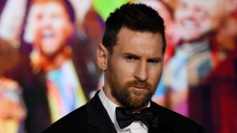 El PSG borra a Lionel Messi de su tienda oficial