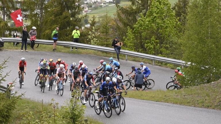 Giro de Italia 2023, etapa 14, en vivo: Sierre-Cassano Magnano