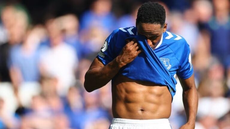 La nostálgica ‘cábala’ de Yerry Mina para salvarse del descenso con Everton