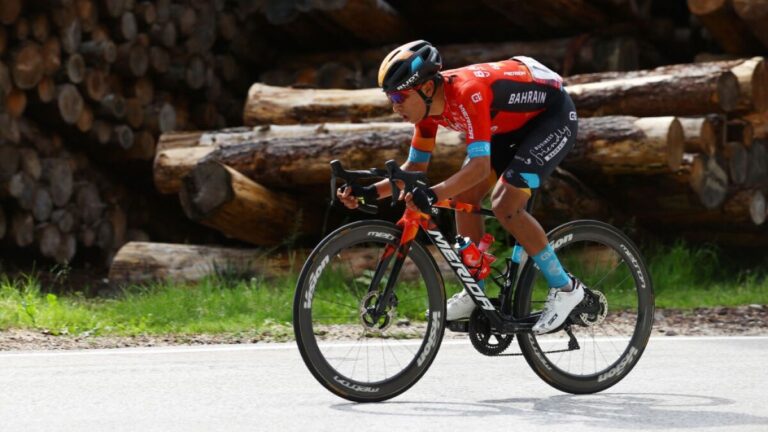 Santiago Buitrago hace guiños a la clasificación de la montaña en el Giro de Italia