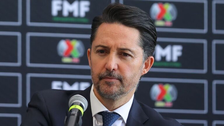 Yon de Luisa cierra formalmente su ciclo en la Federación Mexicana de Fútbol