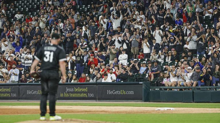 Los Angels estropean el emotivo regreso de Liam Hendriks con los White Sox