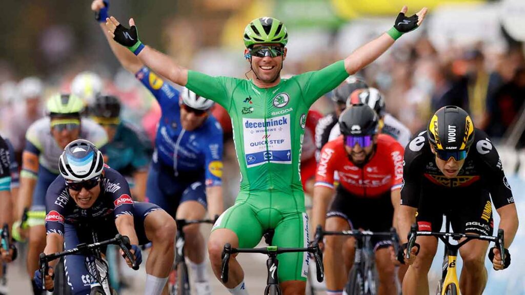Mark Cavendish podría romper el récord de más victorias de etapa en el Tour de Francia. Reuters