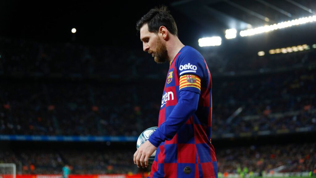 El regreso al FC Barcelona de Lionel Messi está tambaleándose toda vez que el club no ha llegado a un acuerdo con LaLiga.