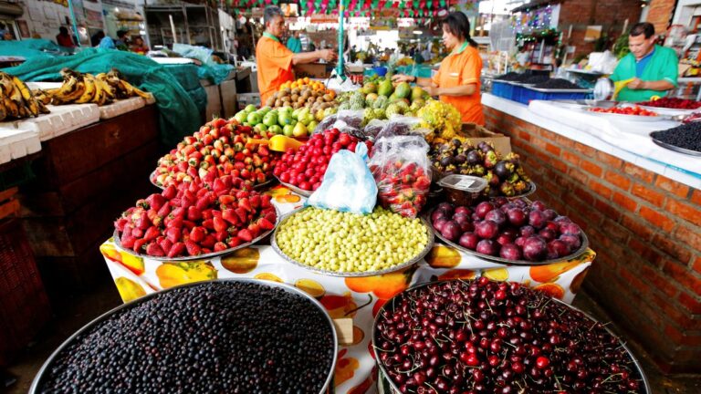 Lista de todos los productos que bajaron su precio en Colombia: desde arroz hasta papel higiénico