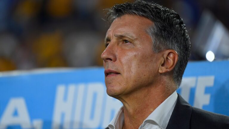 Robert Dante Siboldi: “Chivas se llevó demasiado premio para lo que fue el partido”