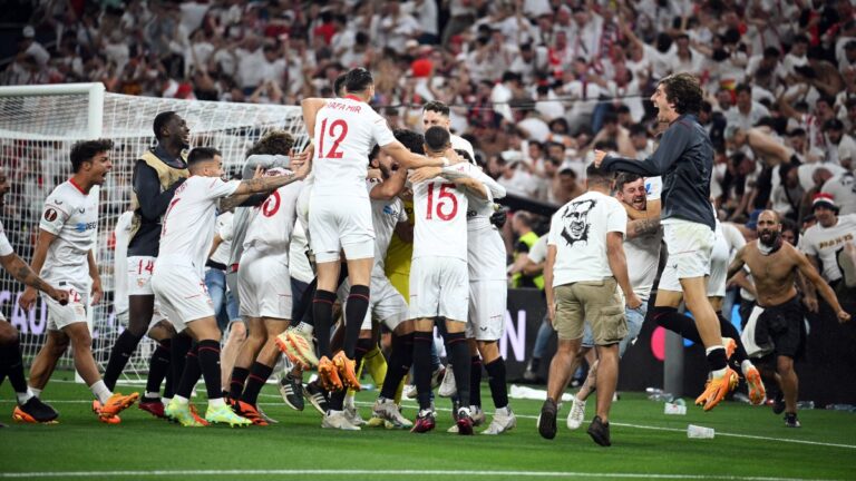 Sevilla es el rey de la UEFA Europa League tras vencer a Roma en la final