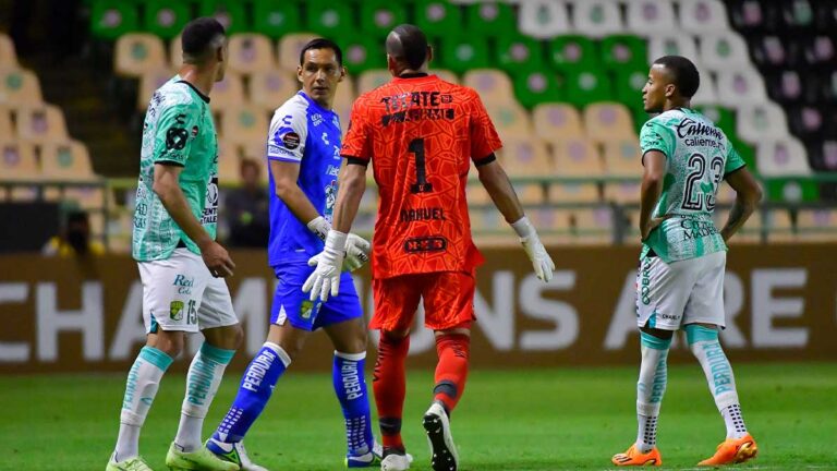 ¡Lamentable! Nahuel Guzmán encara a Rodolfo Cota tras eliminación de Tigres