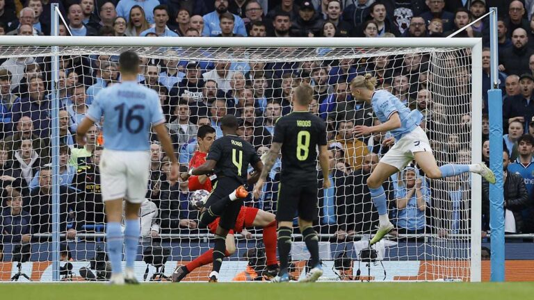 Courtois fue monumental pero no pudo evitar ver caer su marco ante el Manchester City