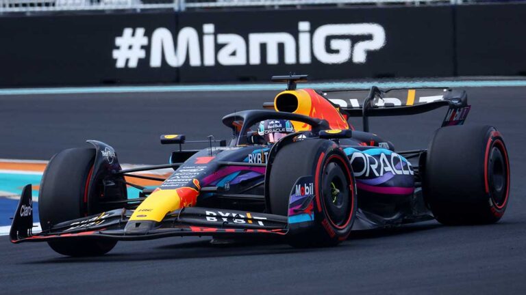 Checo Pérez gana la pole en el GP de Miami tras el accidente de Leclerc; Verstappen saldrá noveno