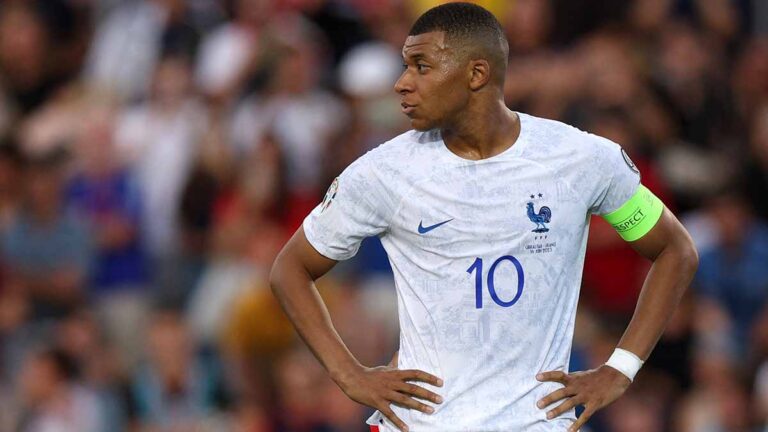 Mbappé abre la puerta a una renovación con el PSG: “En un año pueden pasar muchas cosas”